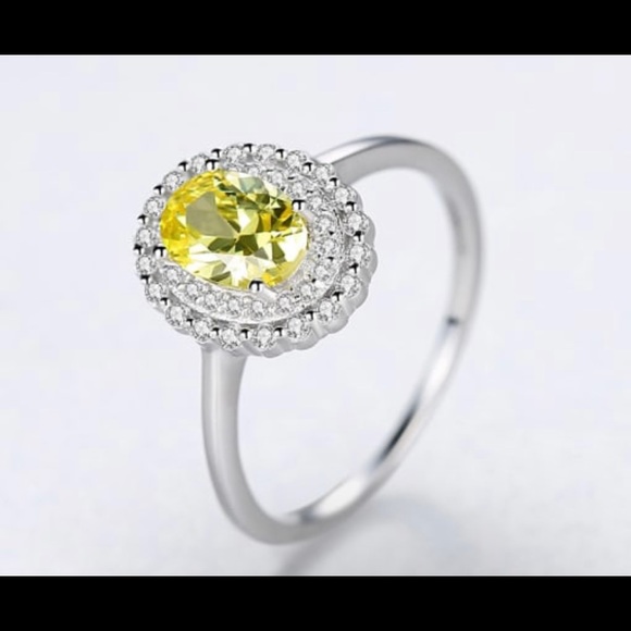 925 Sterling Silver With Peridot Oval Band Rings - Picture 1 of 6